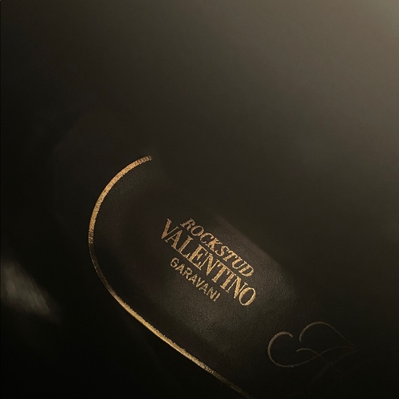 Chic Black Studded Heeled Boots - Picture 4 of 4